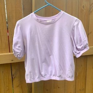 Cute lilac puff shirt